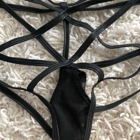 SOLD Retro Lingerie Lot 3 Pc Black Bra Panty Strap Mesh Fetish Burlesque PinUp - Picture 7 of 12